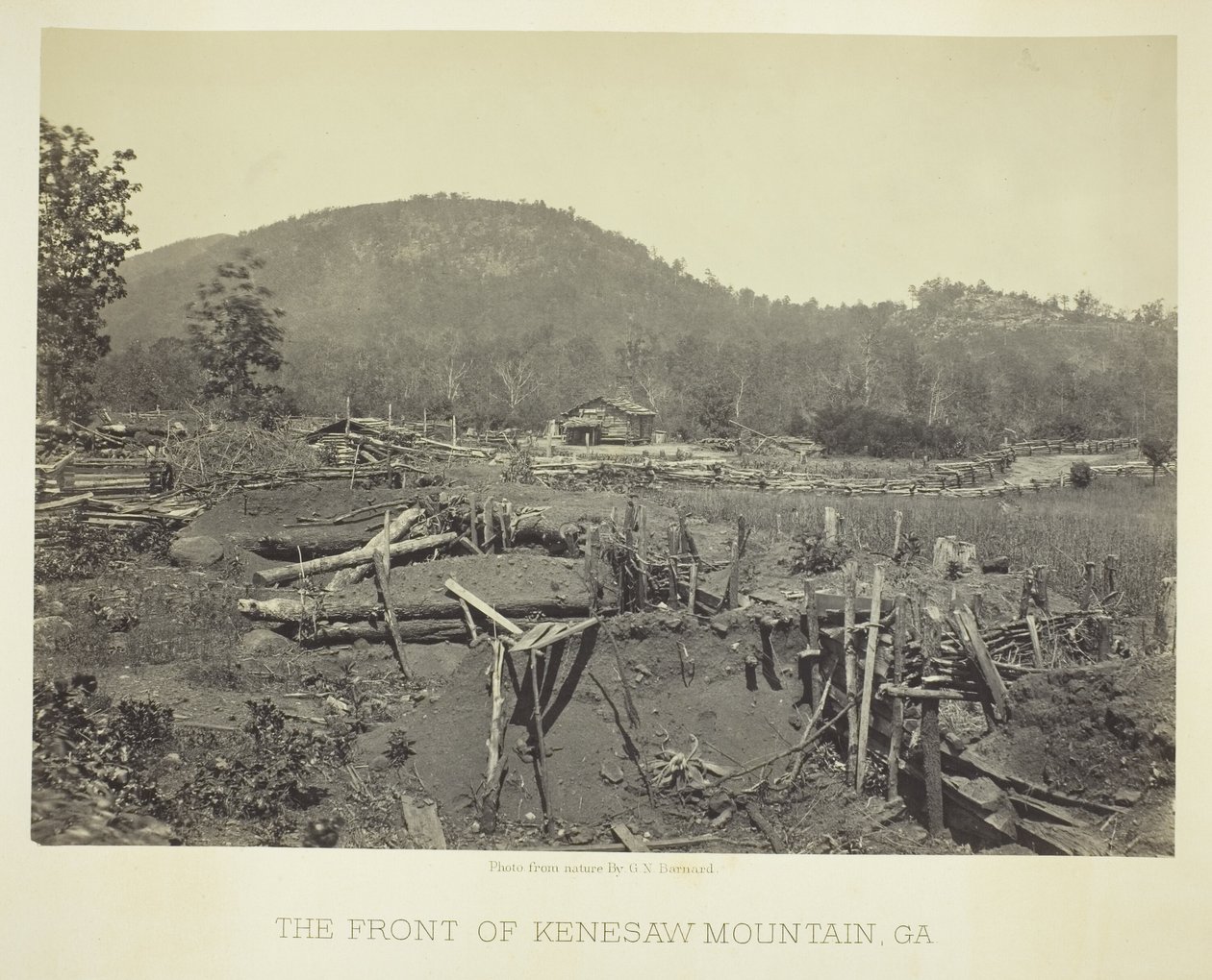De voorkant van Kenesaw Mountain, GA door George N. Barnard