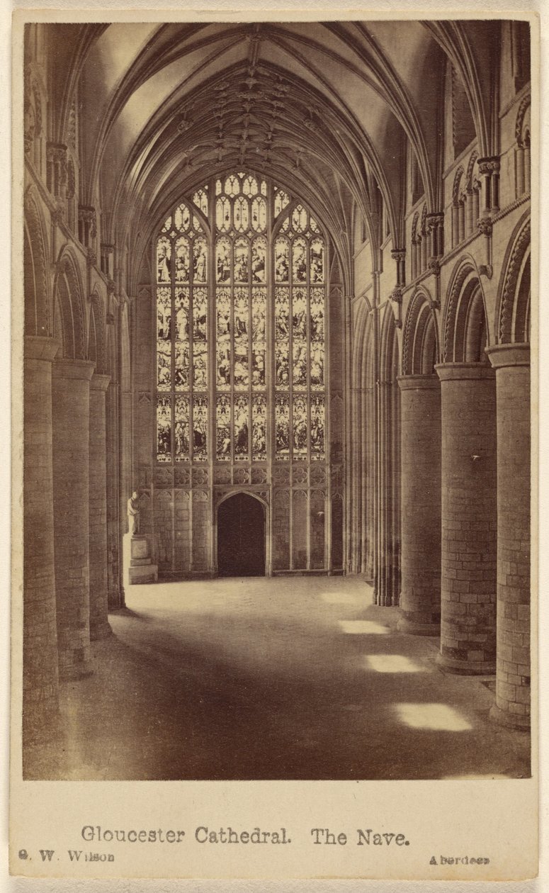 Kathedraal van Gloucester. Het middenschip. door George Washington Wilson