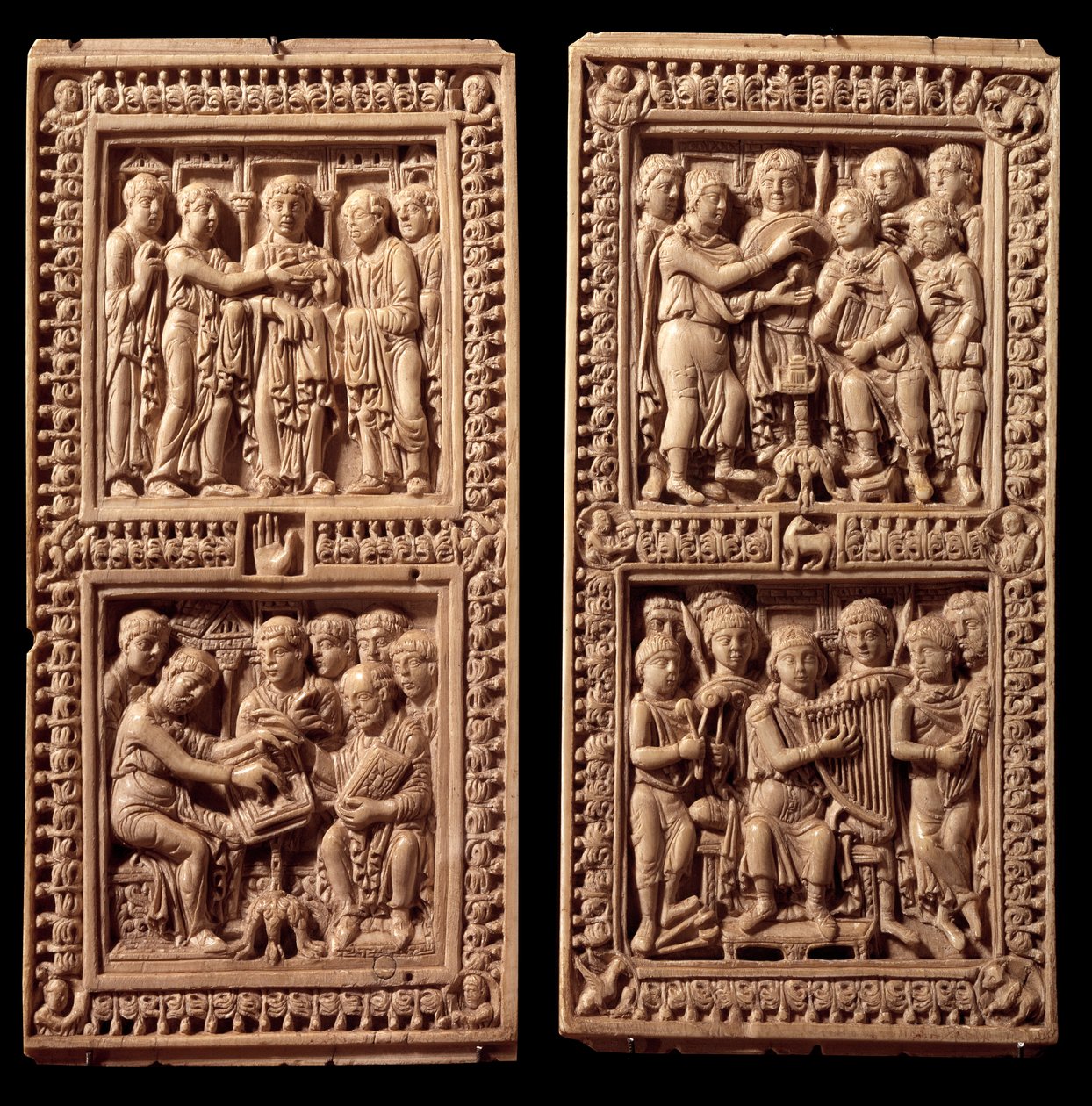 Ivoren omslagen van de Dagulf Psalter: David, Sint Hiëronymus door German School