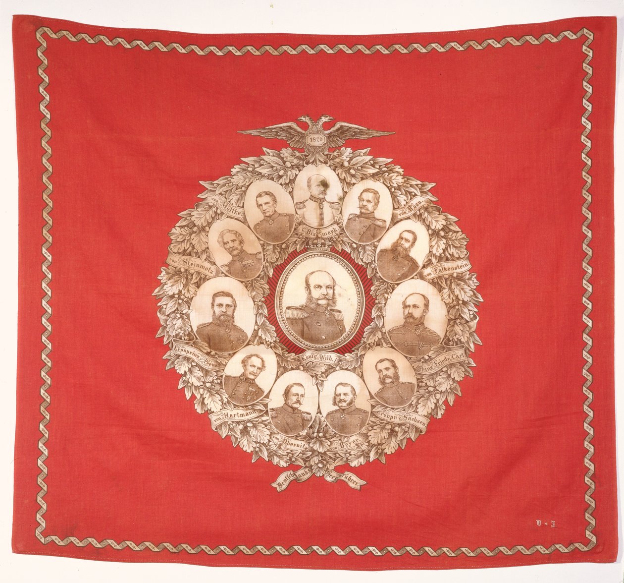 Sjaal met afbeelding van de Duitse keizer, Wilhelm I (1797-1888) omringd door Bismarck en zegevierende maarschalken ter viering van de Frans-Duitse Oorlog, 1870 door German School