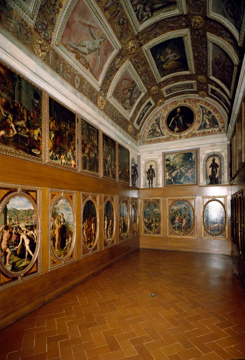 Uitzicht op de Studiolo de Francesco I de Medici door Giorgio (and workshop) Vasari