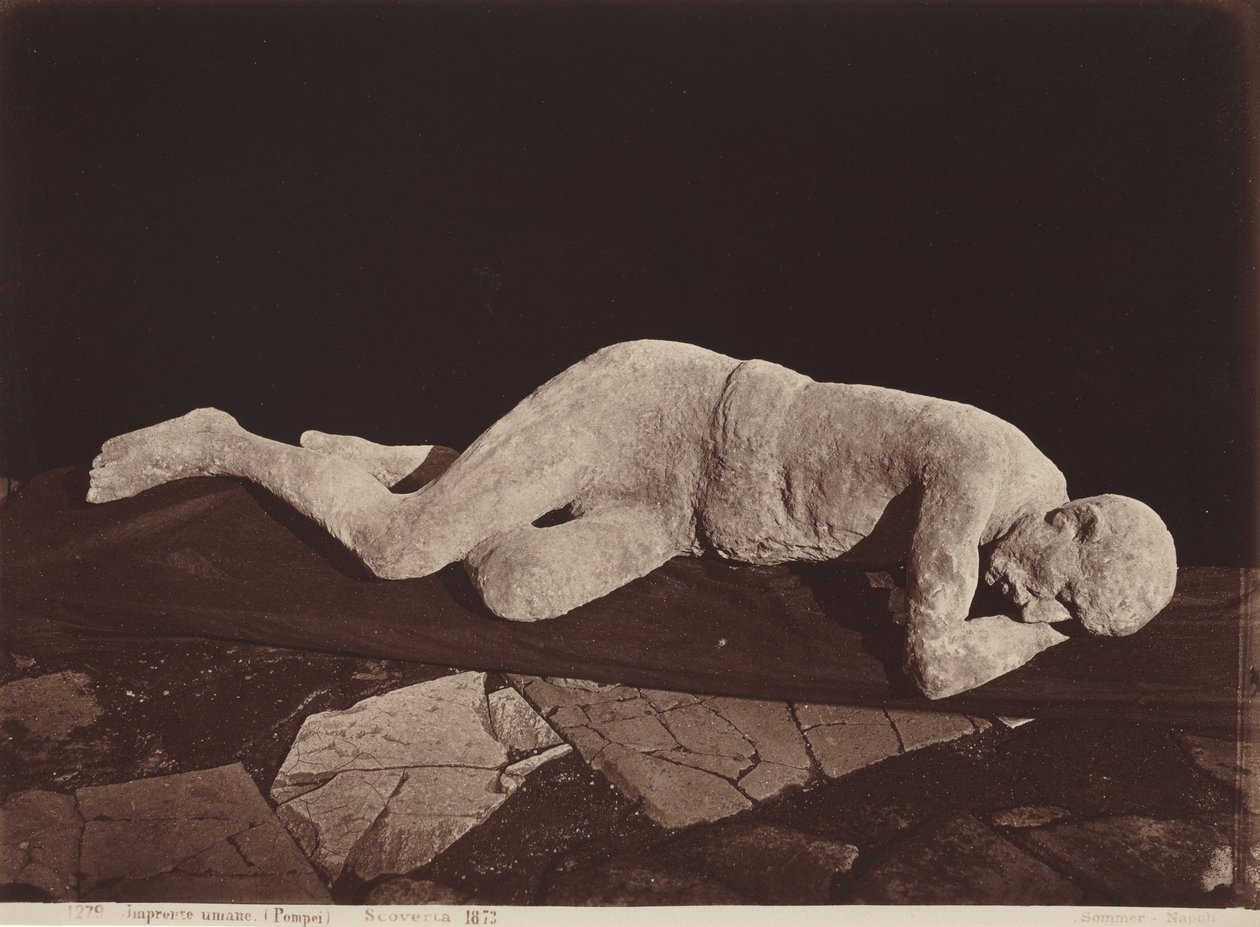 Menselijk afgietsel, Pompeii,1873 (foto) door Giorgio Sommer