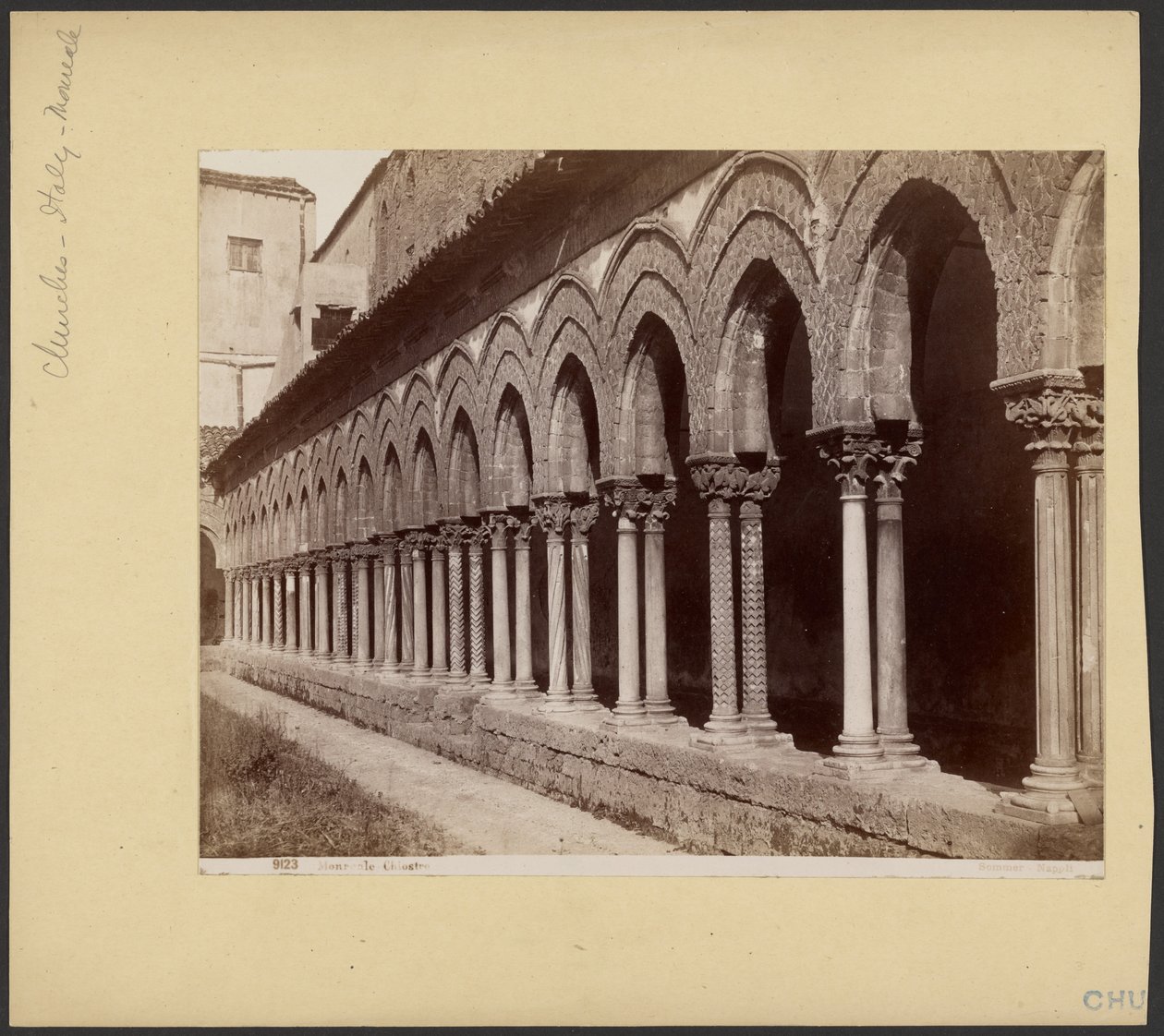 Kloostergang van Monreale door Giorgio Sommer