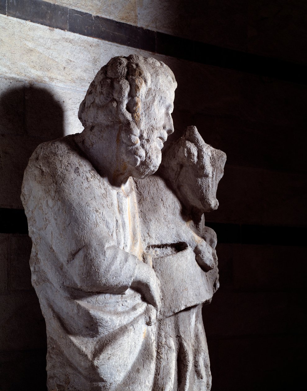De Evangelist Lucas (Marmeren Beeldhouwwerk, ca. 1306) door Giovanni Pisano