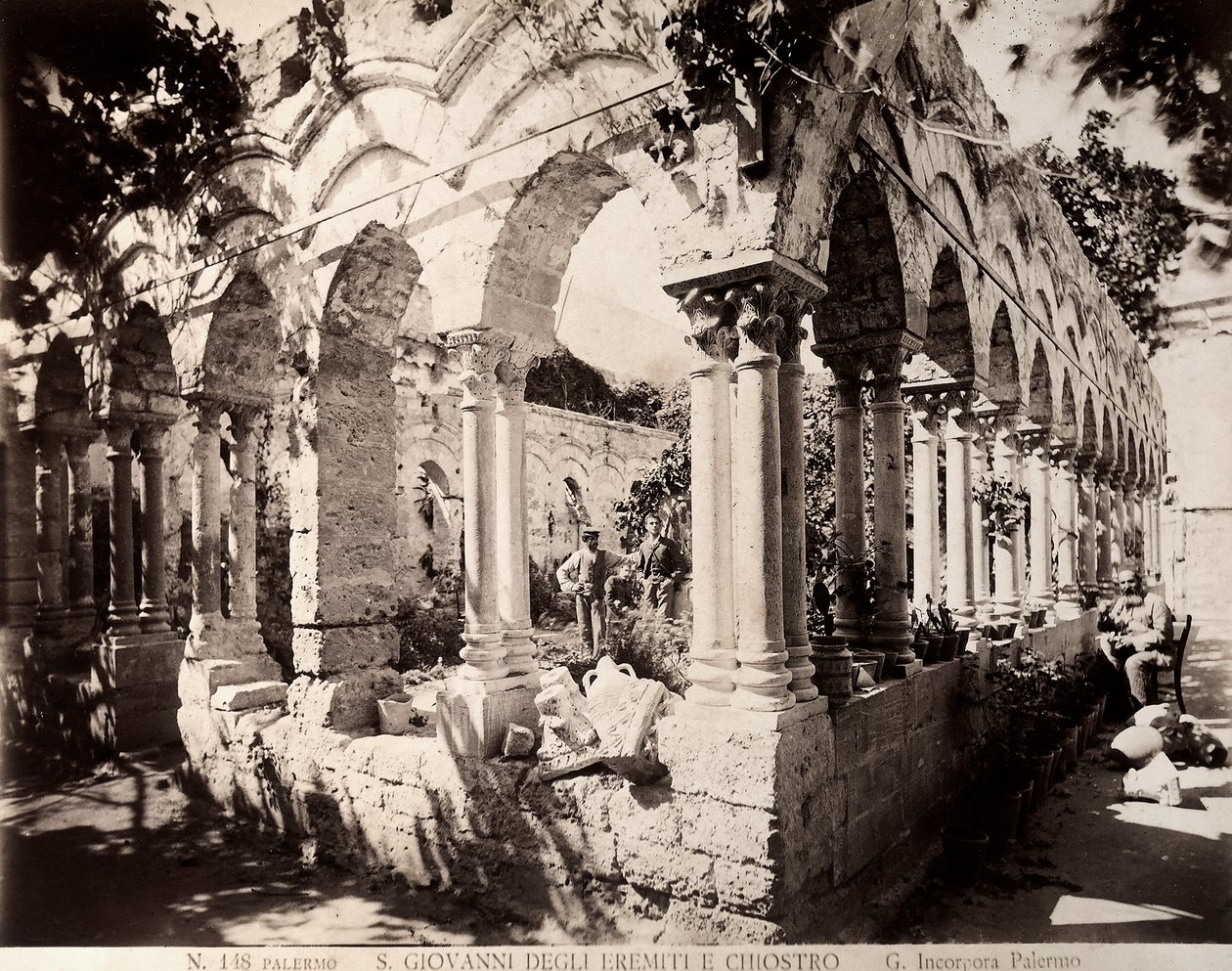 Klooster van de Kerk van San Giovanni degli Eremiti in Palermo door Giuseppe Incorpora