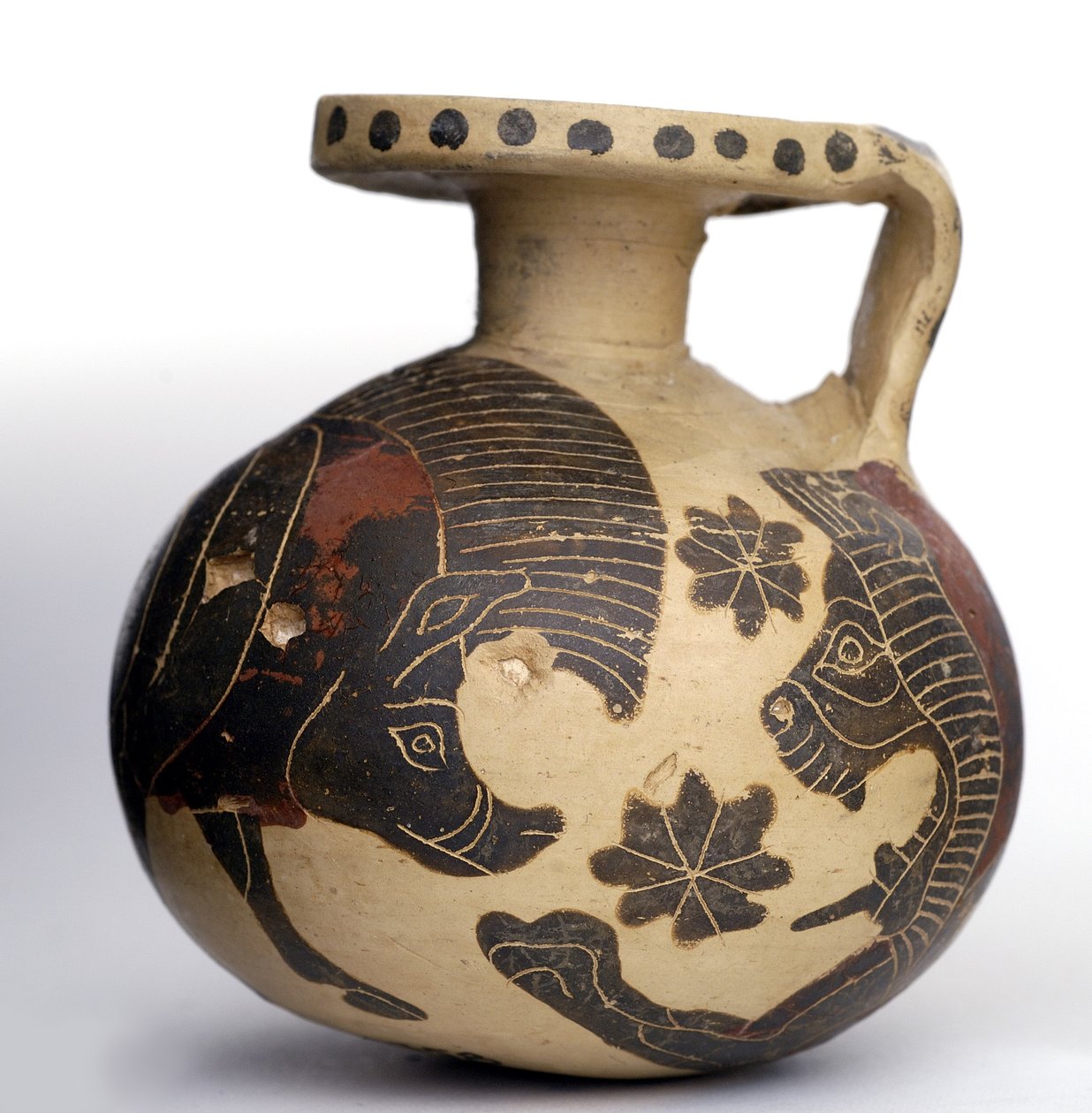Korintische zwart-figuur bolvormige aryballos met dieren, Midden Korintische Periode (600-575 v.Chr.) door Greek