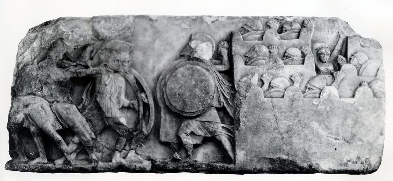 Sectie van het Fries van het Nereïde Monument in Xanthus, circa 4e eeuw v.Chr. (reliëf) door Greek School