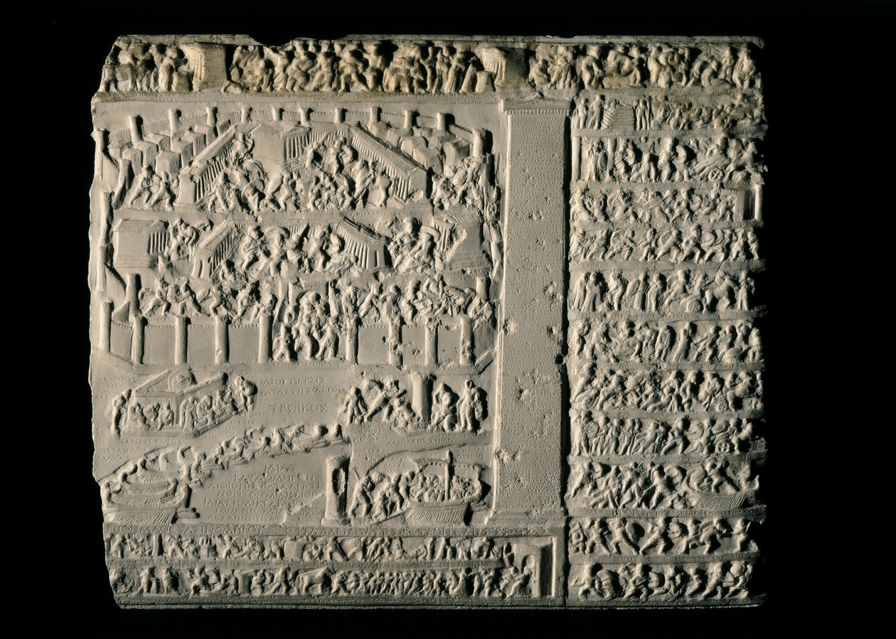 griekse kunst: Trojaanse oorlog. Tabula Iliaca met reliëfs van de Trojaanse cyclus, vergezeld... door Greek School