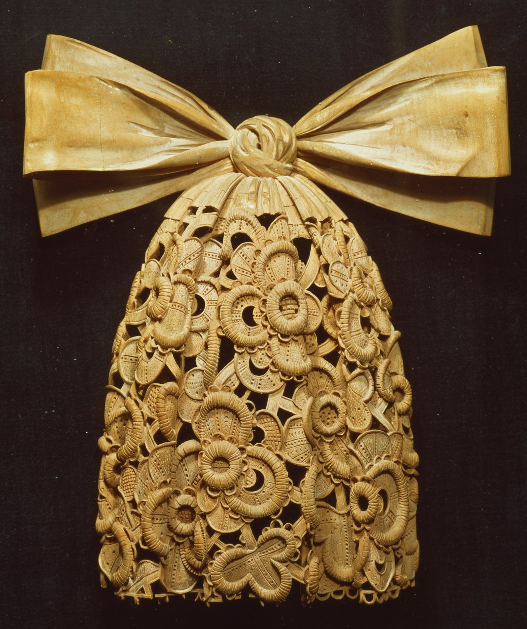 Houtsnijwerk van een das door Grinling Gibbons
