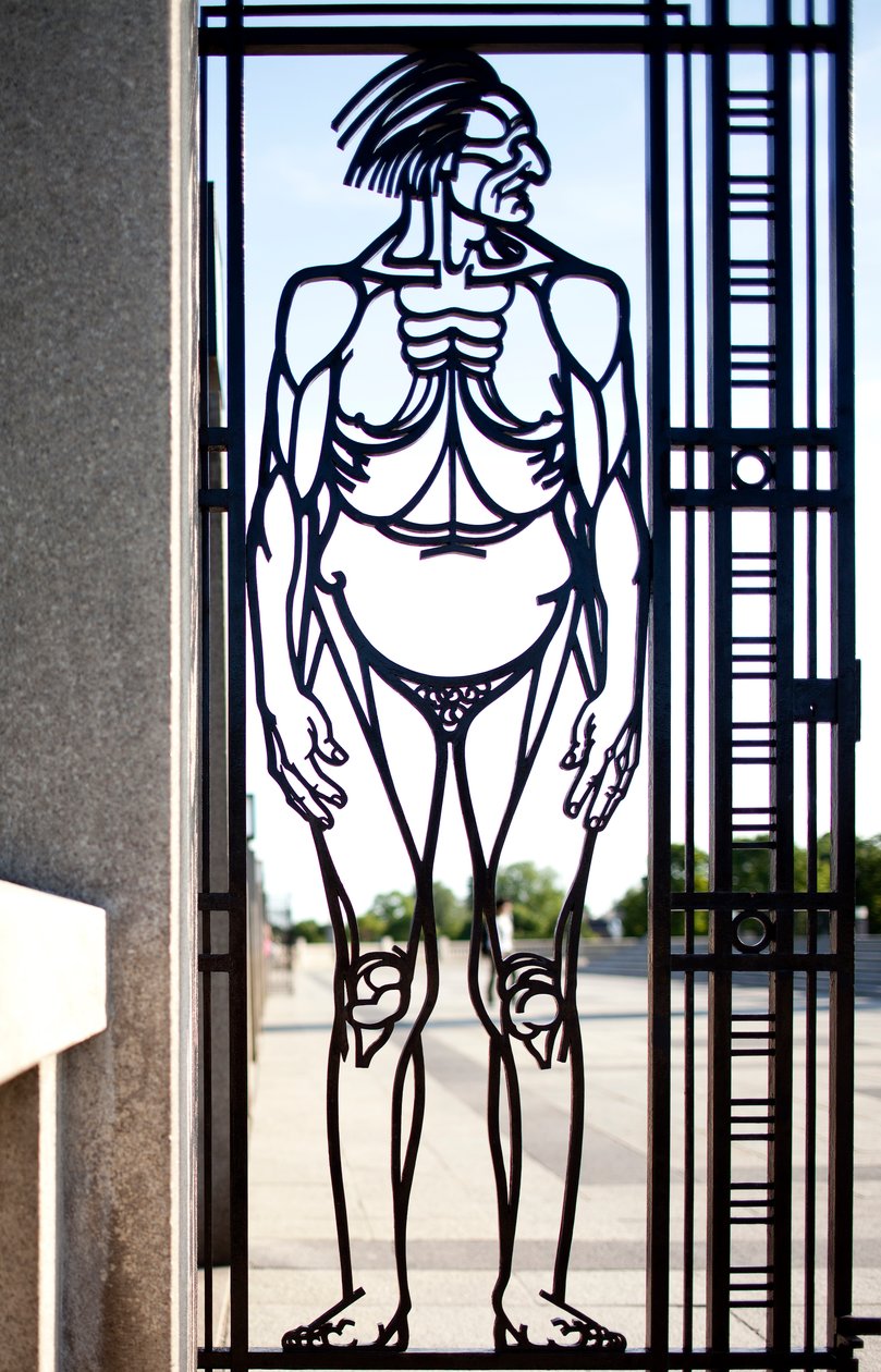 Ingangspoort naar het Beeldenpark door Gustav Vigeland