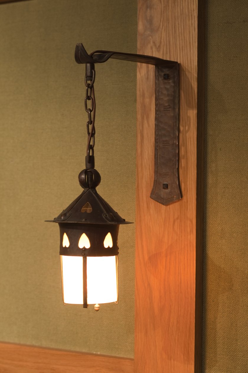 Paar wandlampen door Gustav Stickley