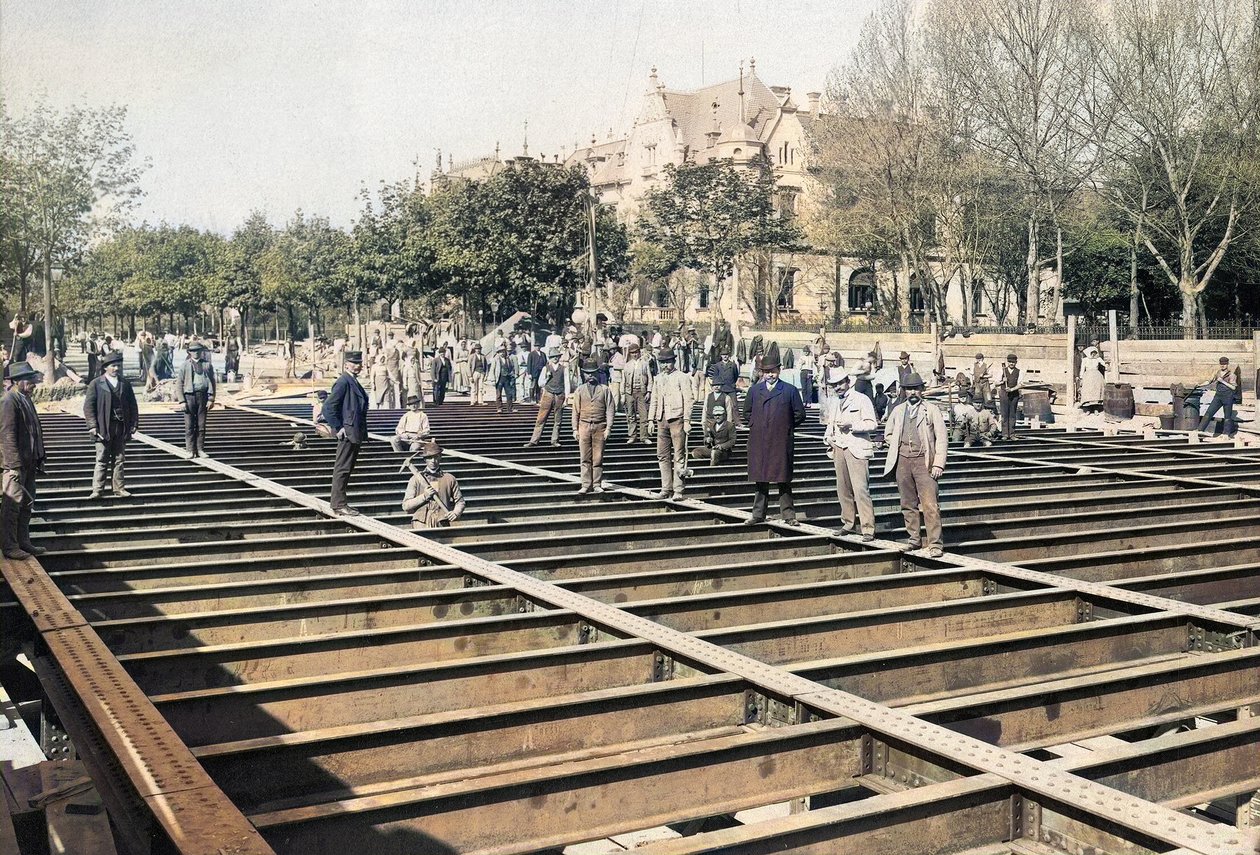 1896-17 spoorweg Arena weg Klösz György 2 (ingekleurd) door György Klösz