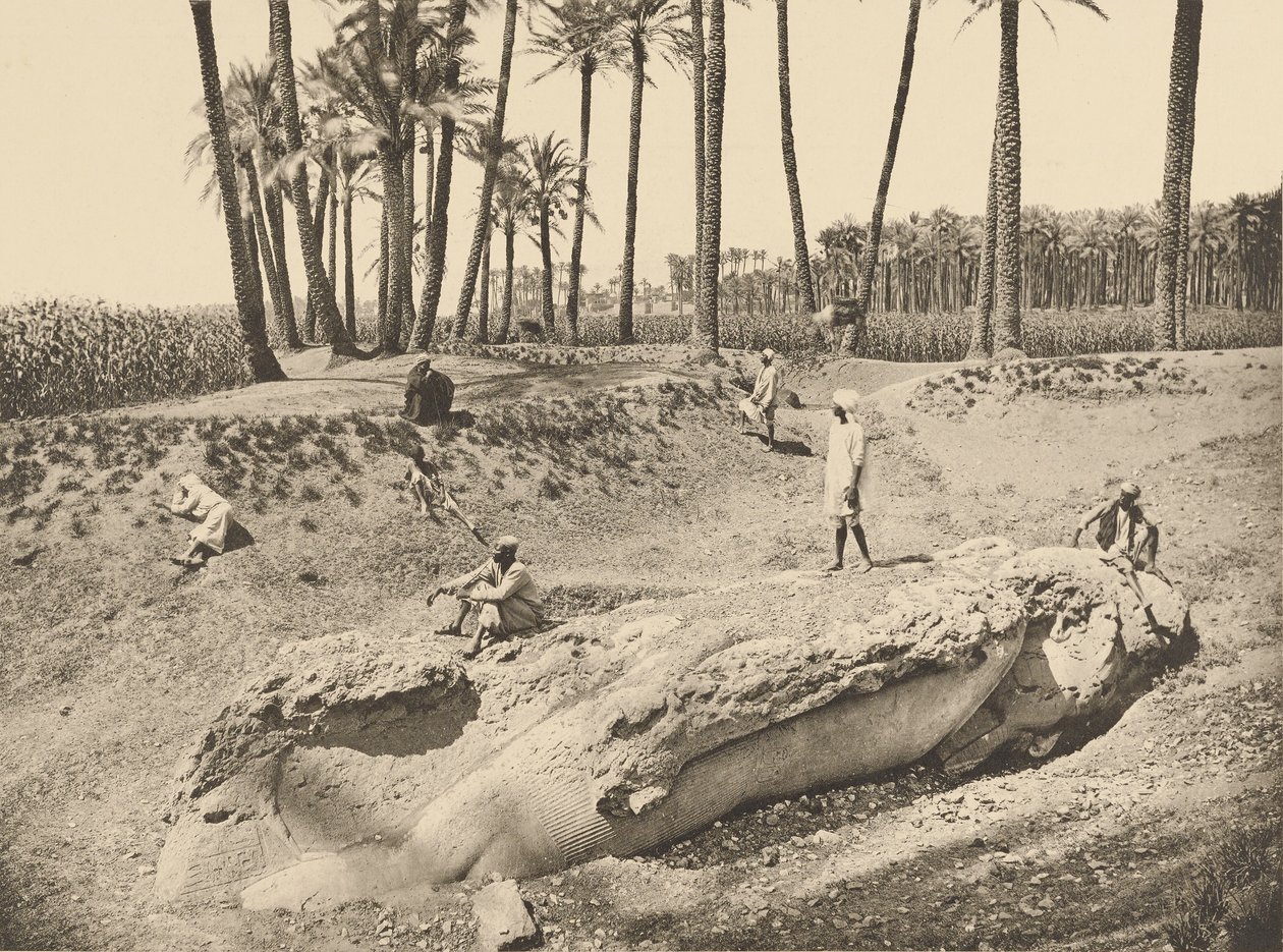 Beeld van Liggende Sesostris (Saqqara) door Henri Béchard