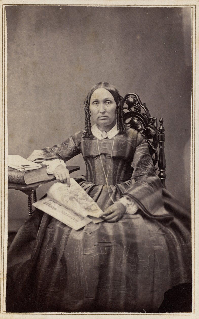 Portret van een vrouw,jaren 1860 (foto) door Henrietta M. Hart