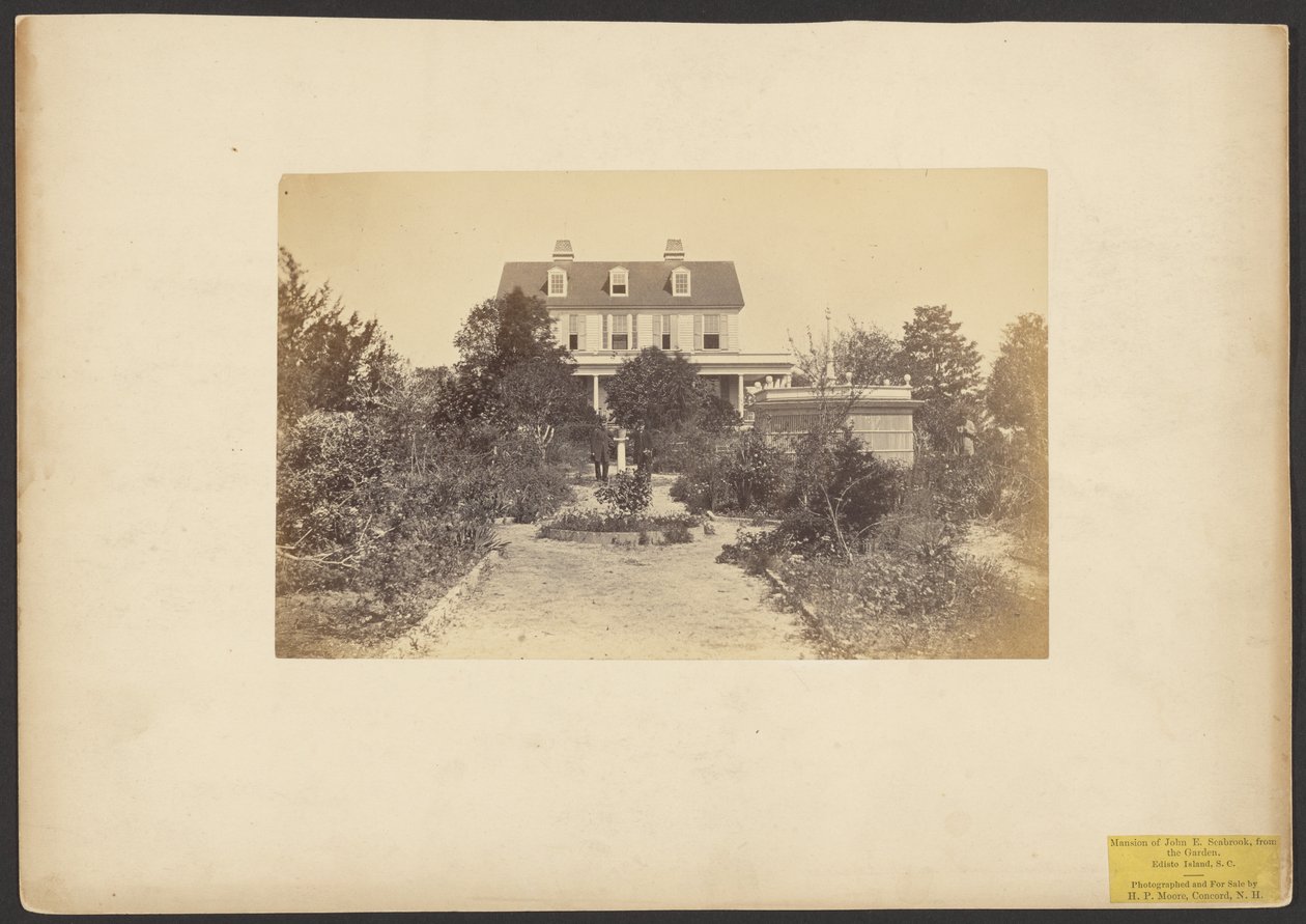 Herenhuis van John E. Seabrook, vanuit de tuin. Edisto eiland, Zuid-Carolina door Henry P. Moore