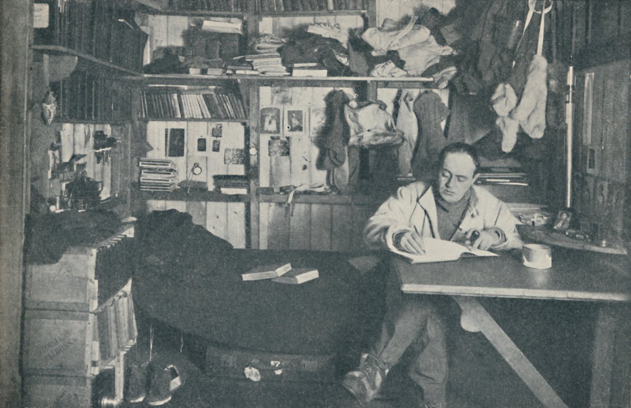 Kapitein R. F. Scott, R.N., schrijft in zijn dagboek, ca. 1911, 1936 door Herbert Ponting