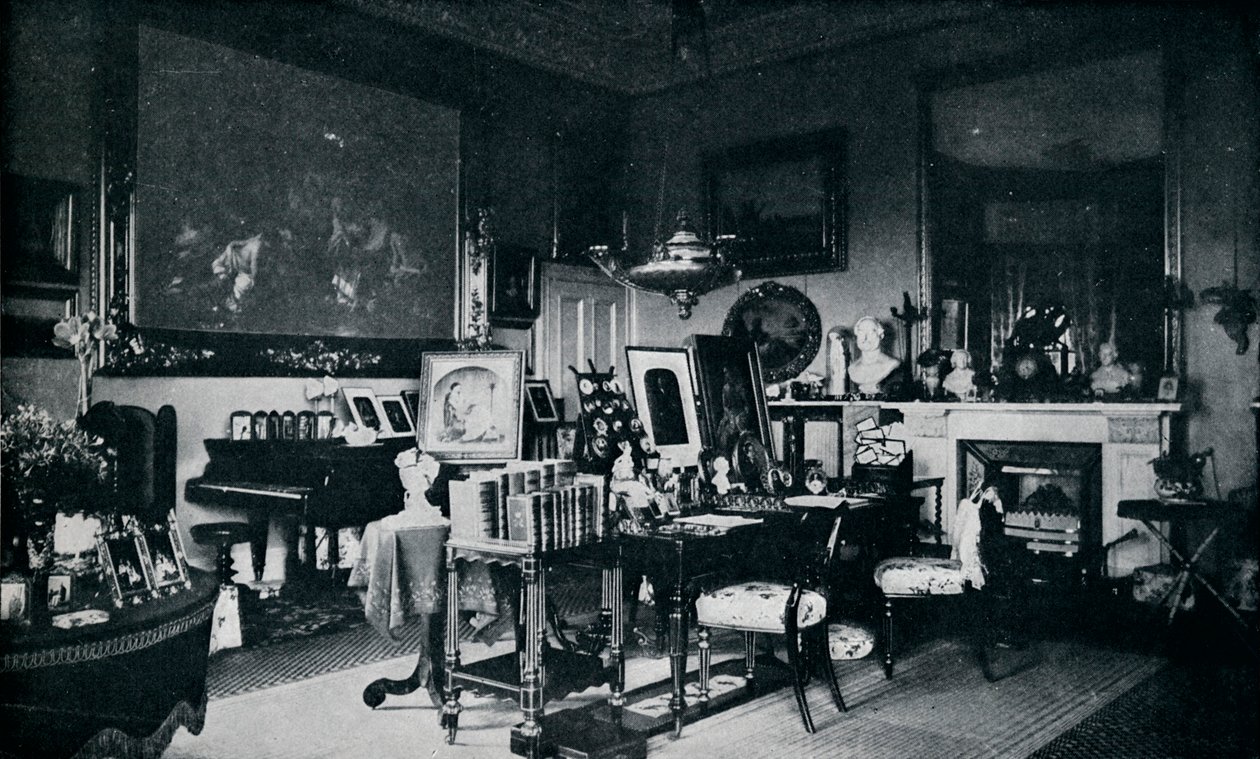 De Privé Zitkamer van de Koningin in Osborne, ca. 1899, 1901 door Hughes and Mullins