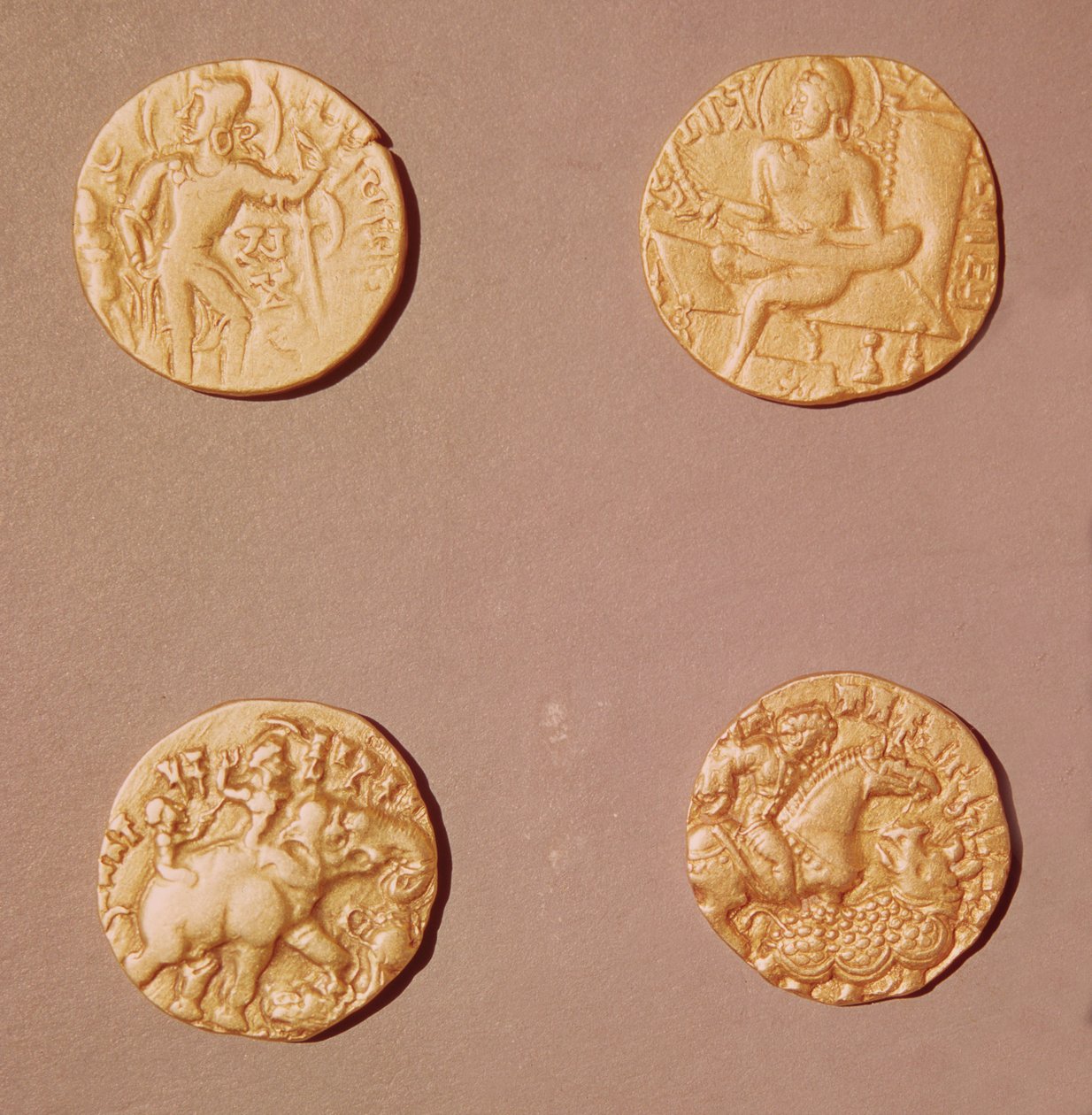 Dinars van Samudragupta (335-375) en Kumargupta I (415-454) door Indian School