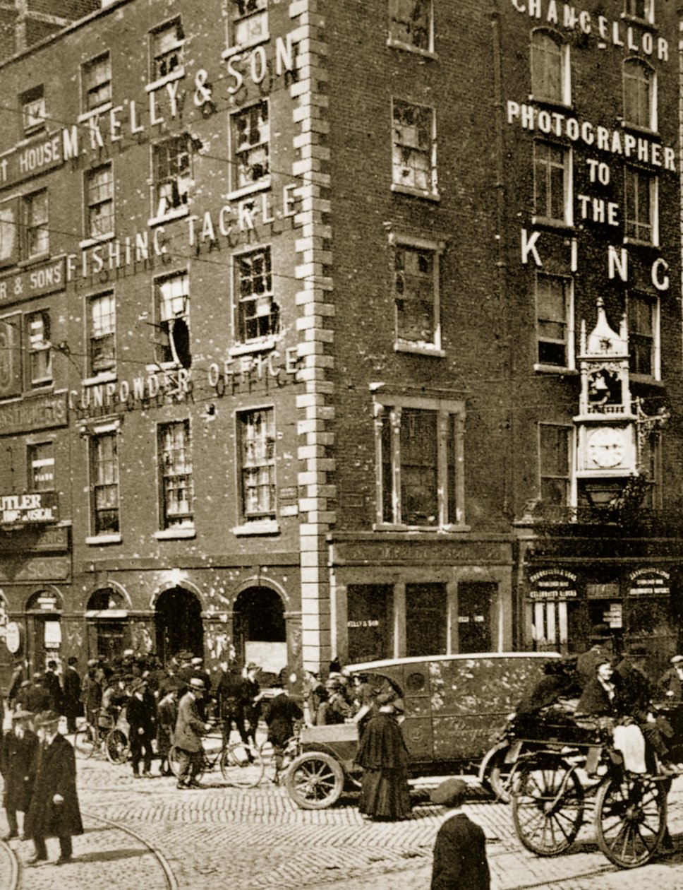 Kellys Corner door Irish Photographer