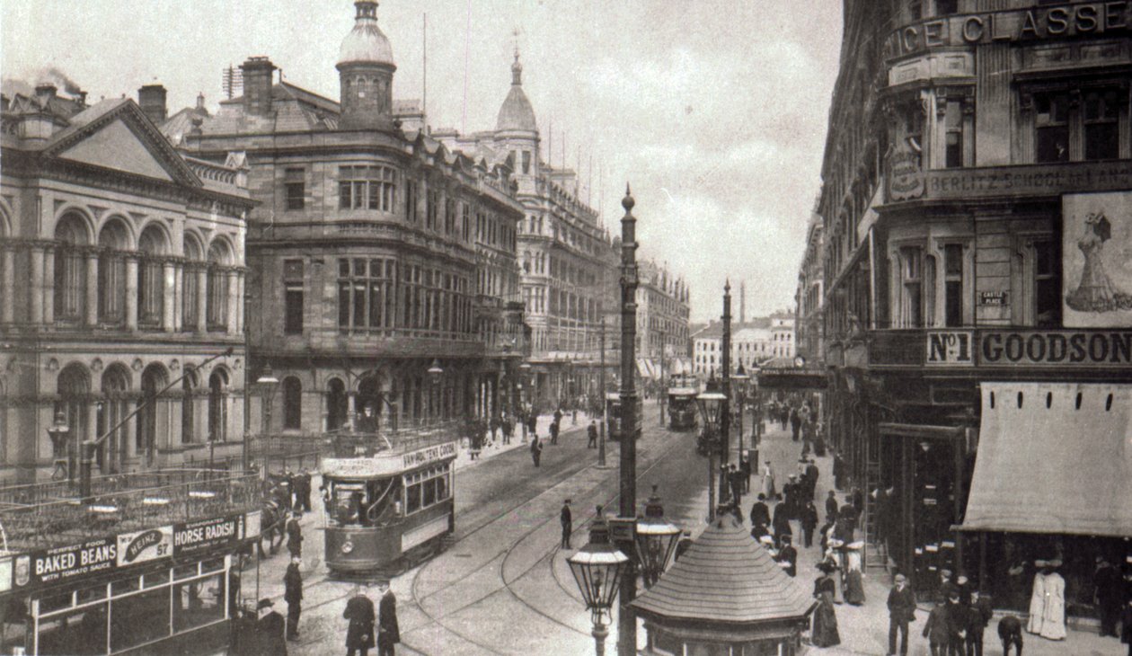 Royal Avenue, Belfast, ca. 1900 door Irish Photographer
