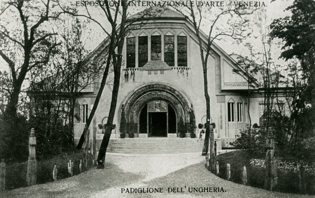 Het Hongaarse paviljoen op de Internationale Kunsttentoonstelling, Venetië door Italian Photographer