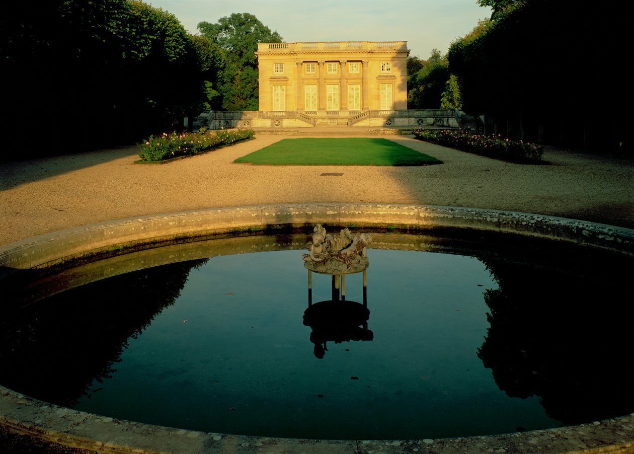 Uitzicht op de tuinfaçade, 1762-68 door Jacques Ange Gabriel