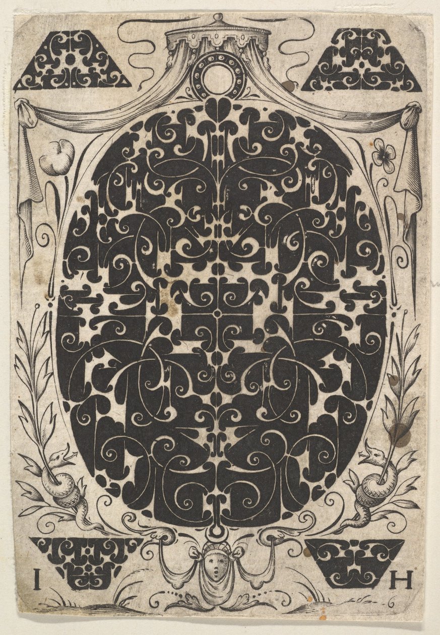 Ovale hanger versierd met Schweifwerk, omgeven door kleinere motieven en gekroond door Jacques Hurtu