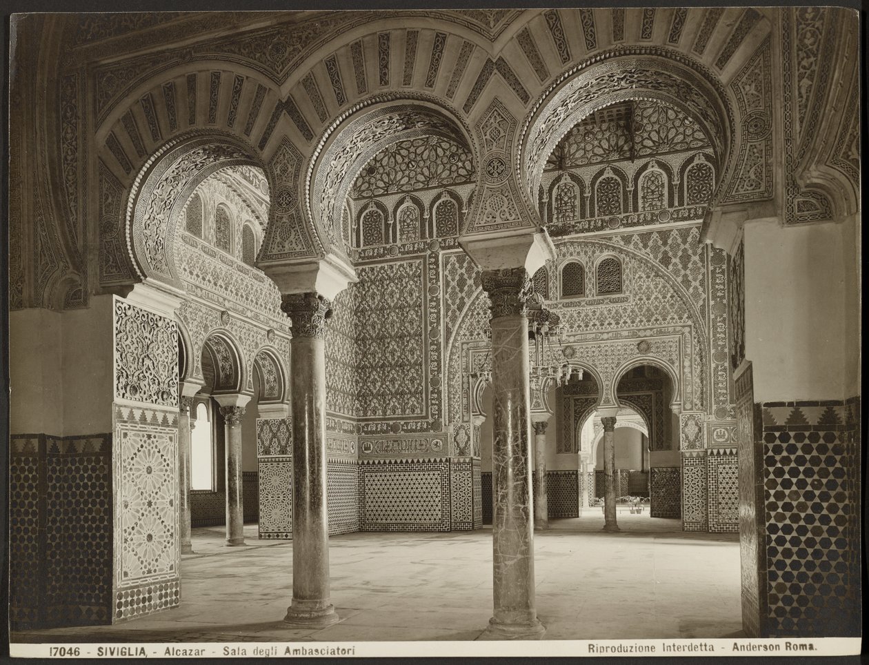 Alcázar, ambassadeurszaal door James Anderson