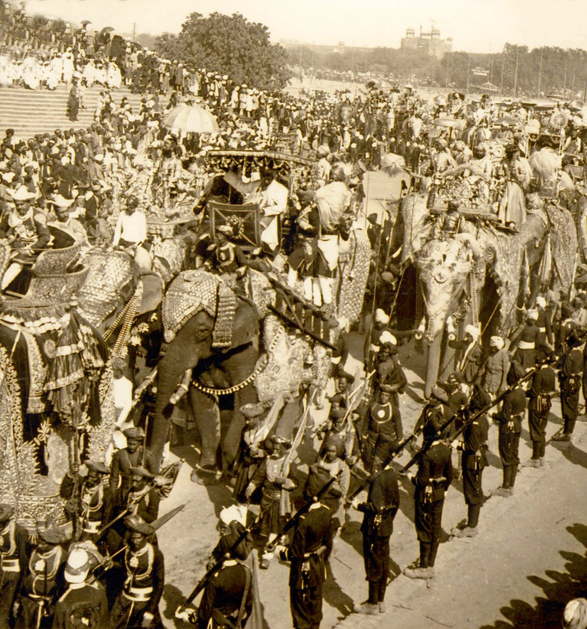 De Grote Durbar-processie, Delhi, India. 1903 door James Ricalton