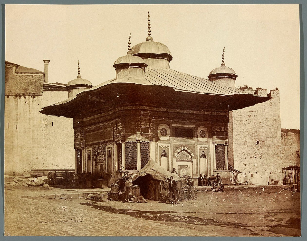“Fontein van sultan Selim” [Istanbul. Fontein van sultan Selim] door James Robertson