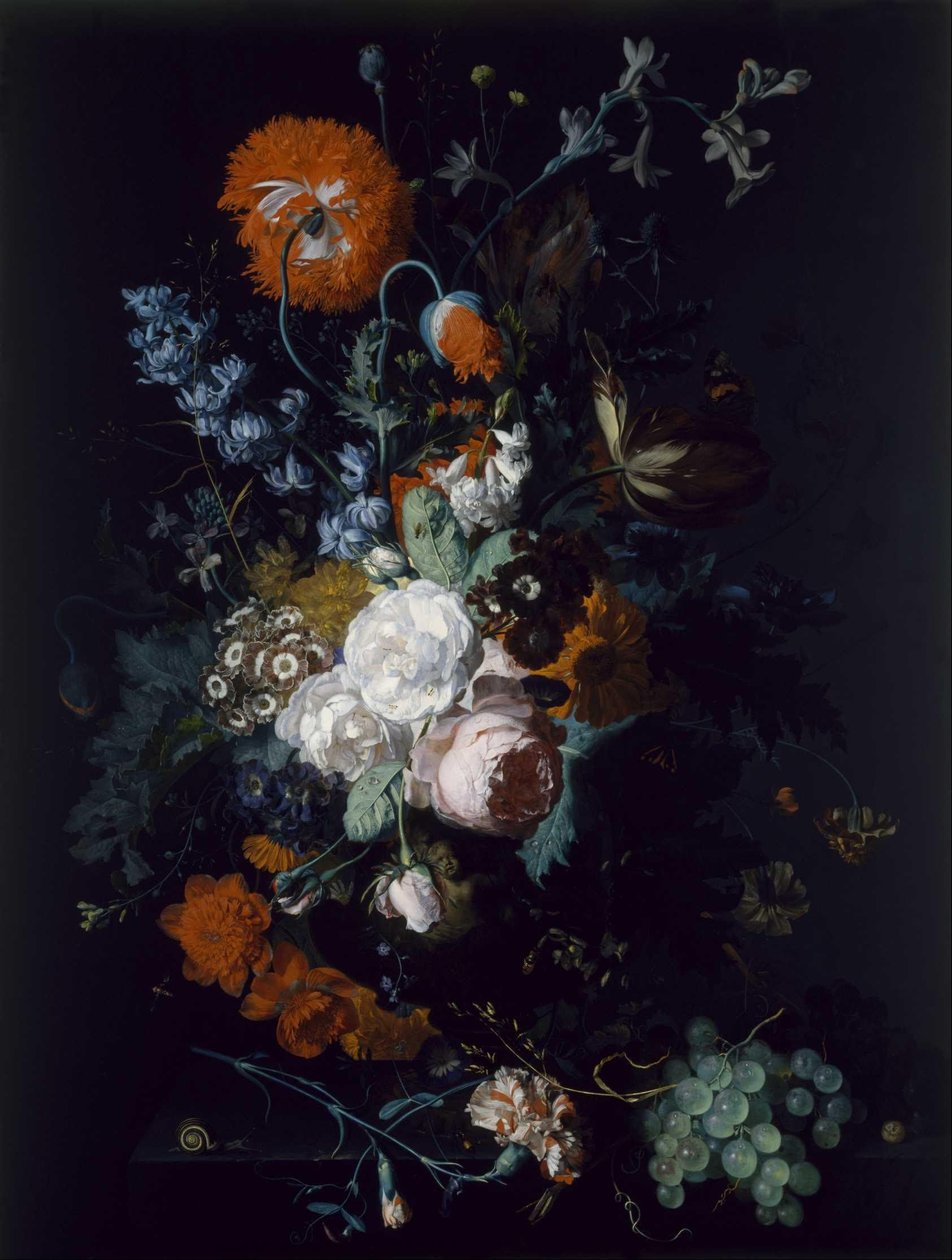 Stilleven van bloemen en fruit door Jan van Huysum