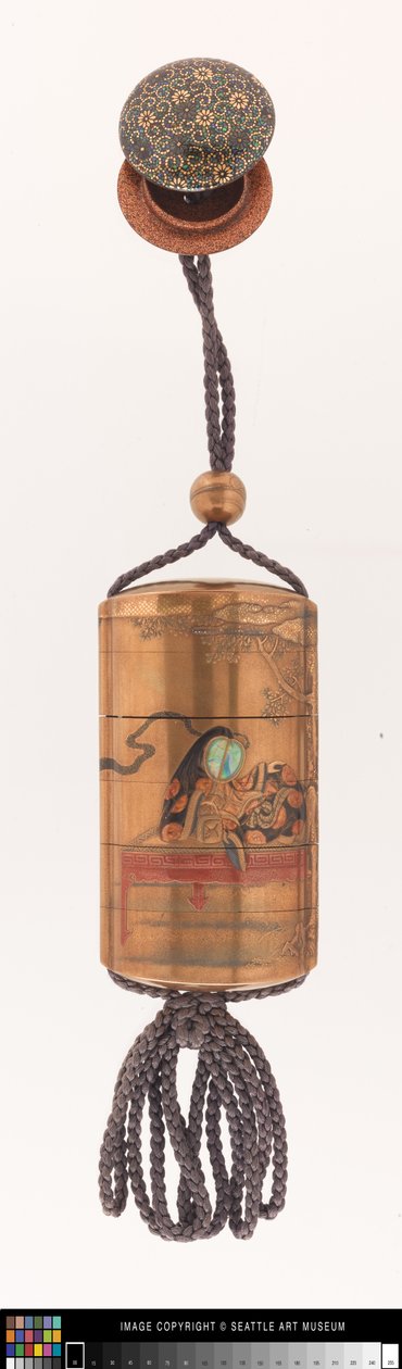 Inro versierd met een hofdame, ojime en netsuke door Japanese School