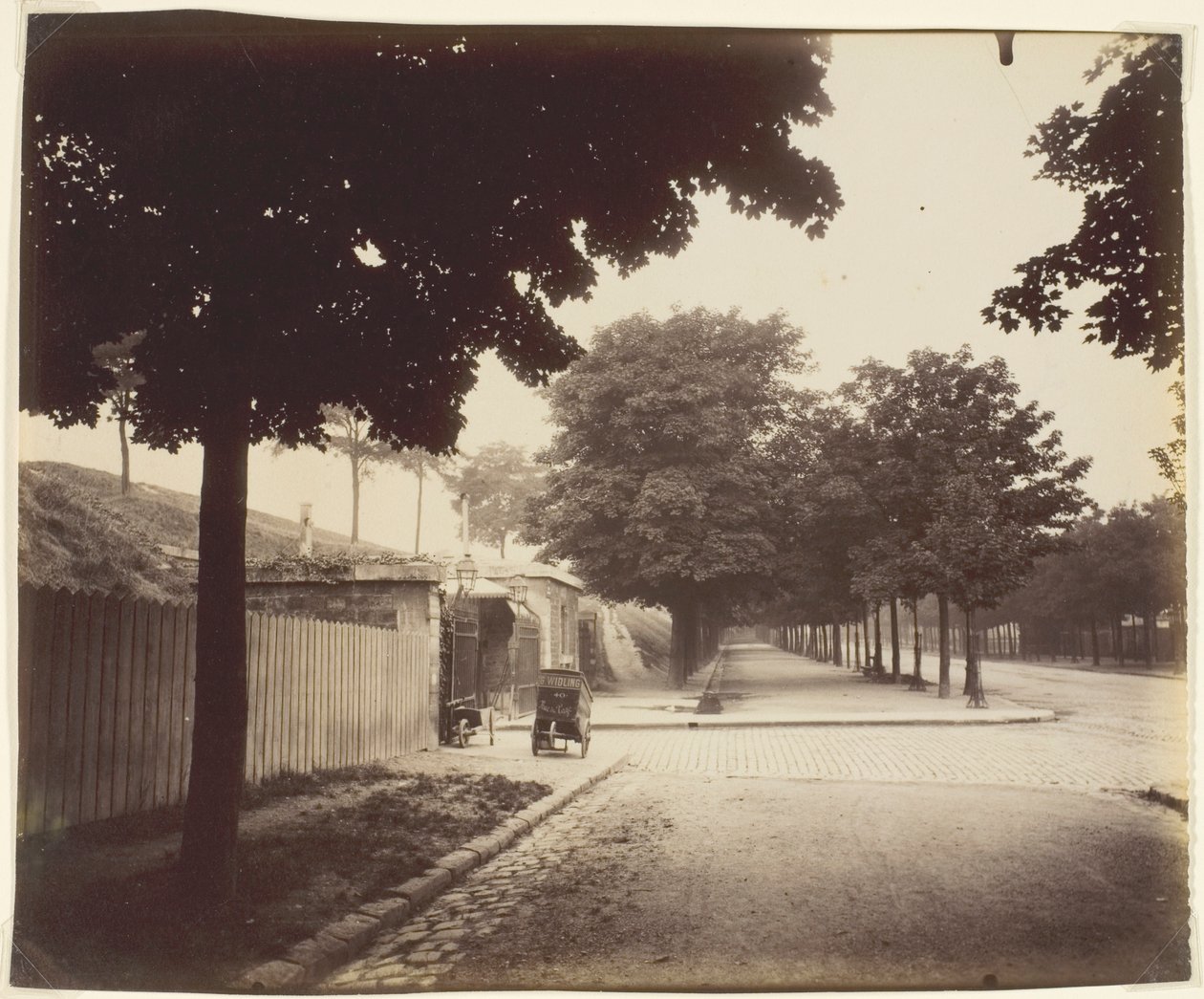 Porte de Gentilly, Bd Kellermann door Jean Eugène Auguste Atget