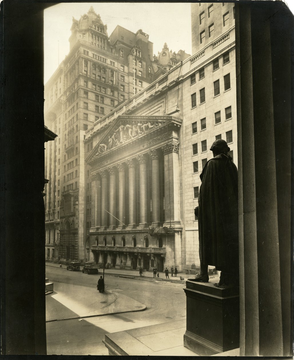 Broad St vanaf Treasury Building, New York, VS, ca. 1905-40 door Jessie Tarbox Beals