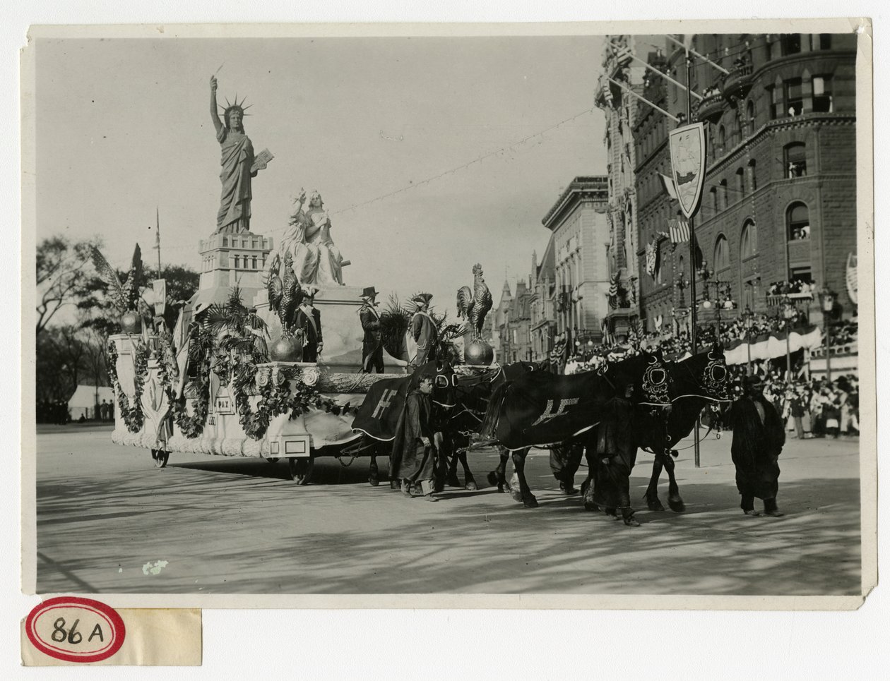 Historische Parade Float Nr 53: Vrijheidsbeeld door Jessie Tarbox Beals