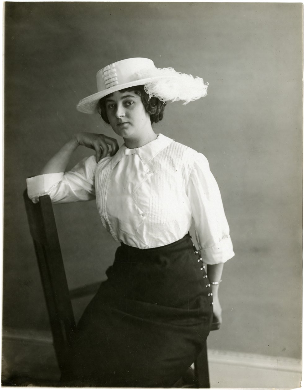 Witte zijden blouse, McCreery