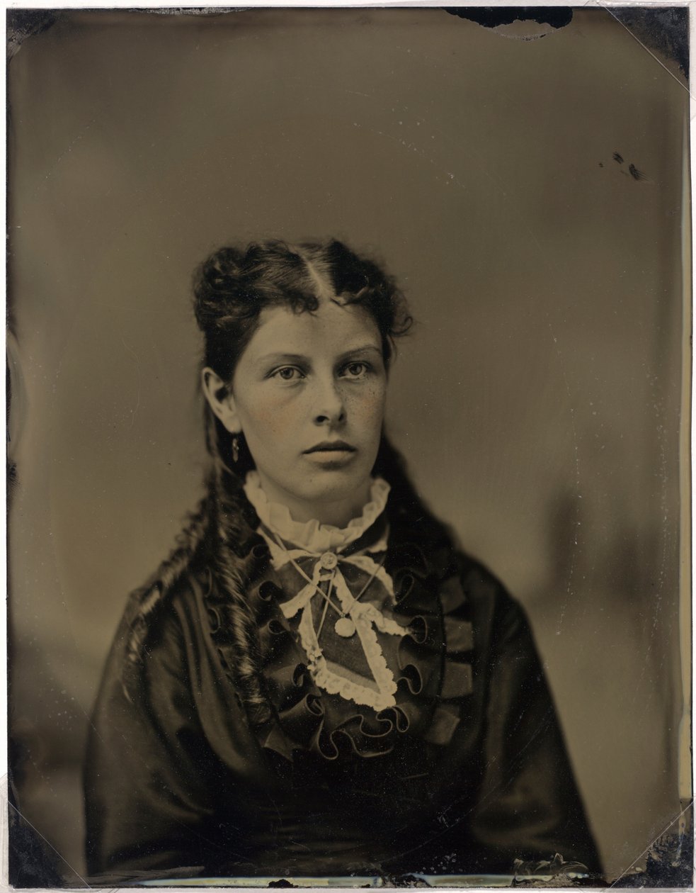 Portret van een vrouw,c.1870 (foto) door John G. Ellinwood