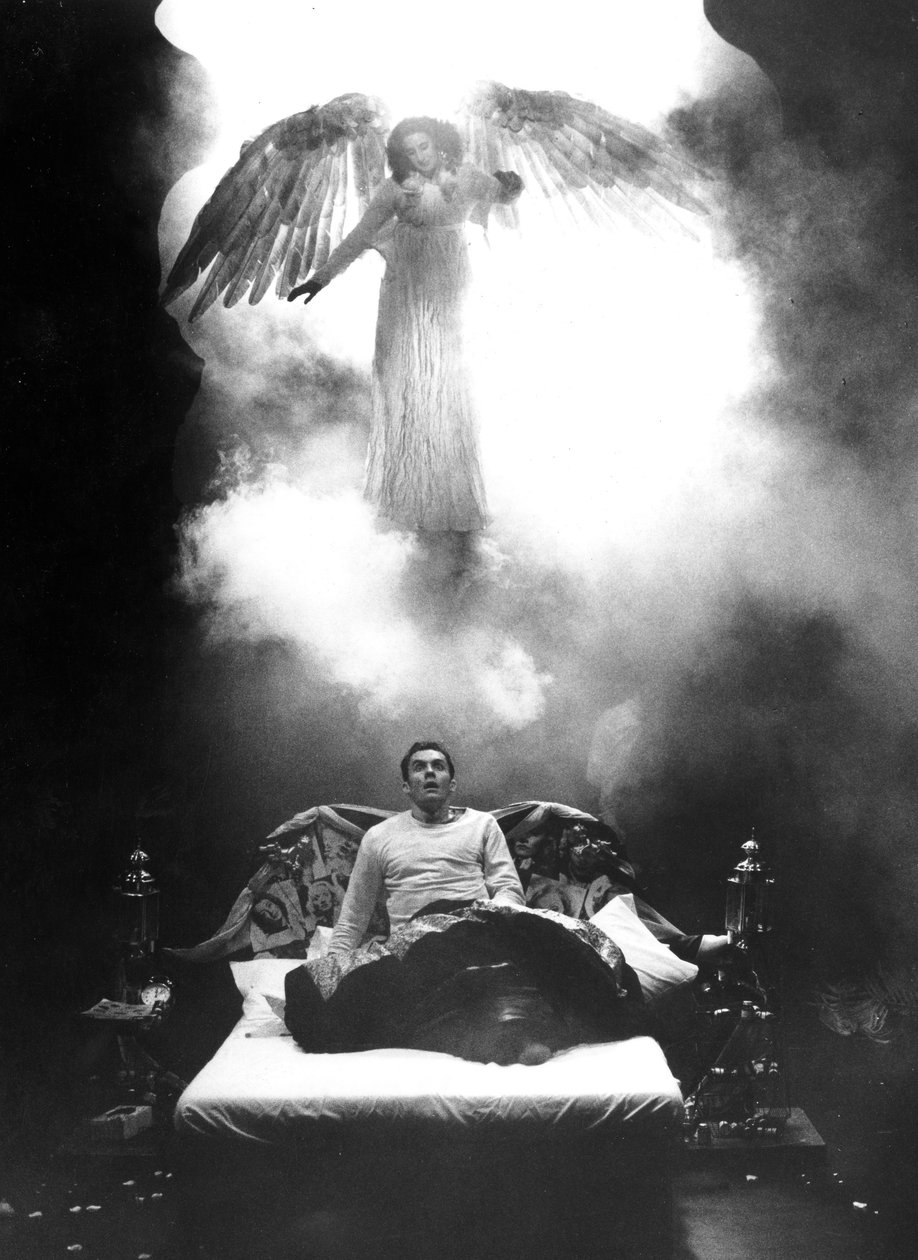Angels In America geschreven door Tony Kushner door John Haynes