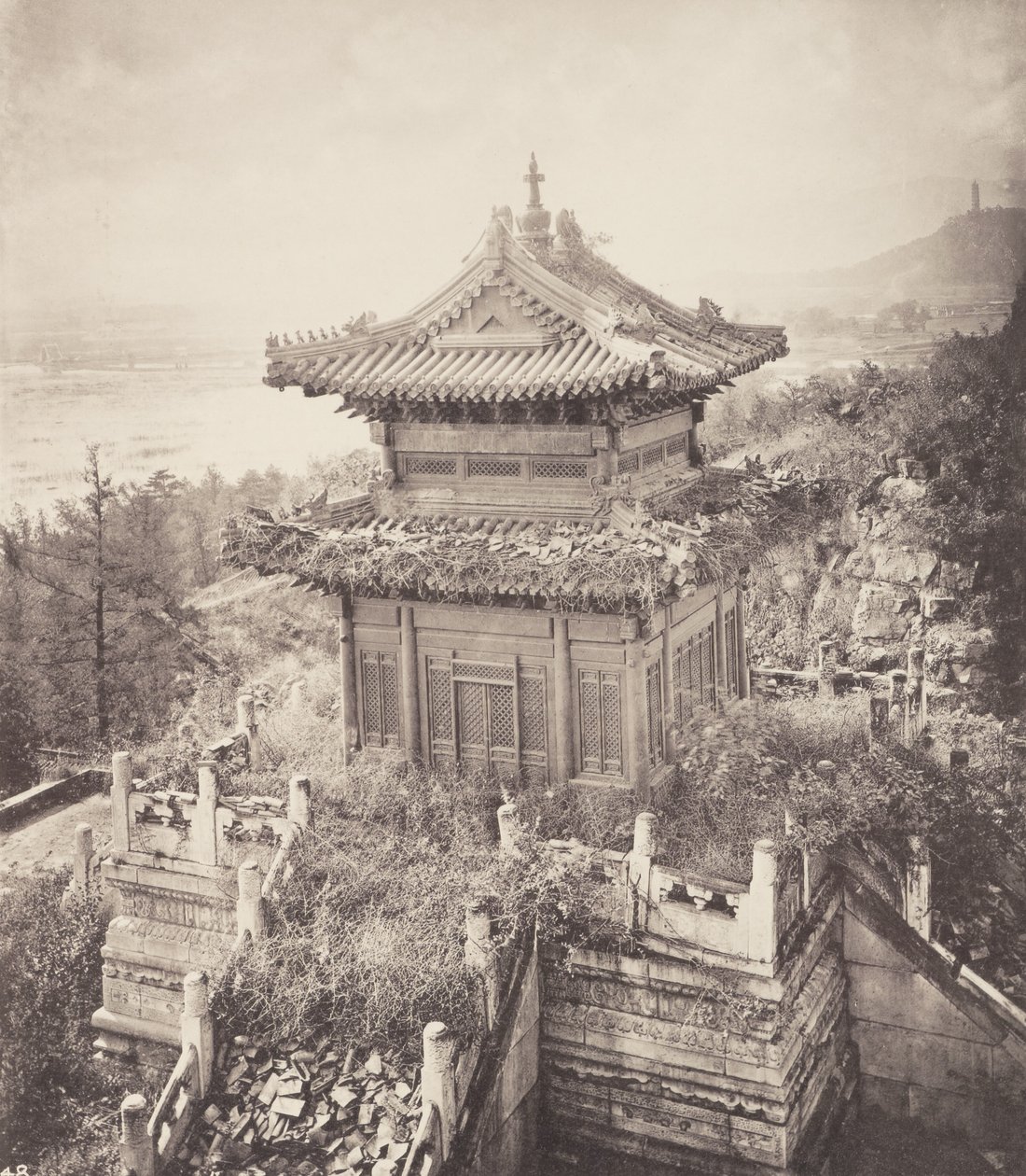 Bronzen tempel, Wan-Show-Shan door John Thomson
