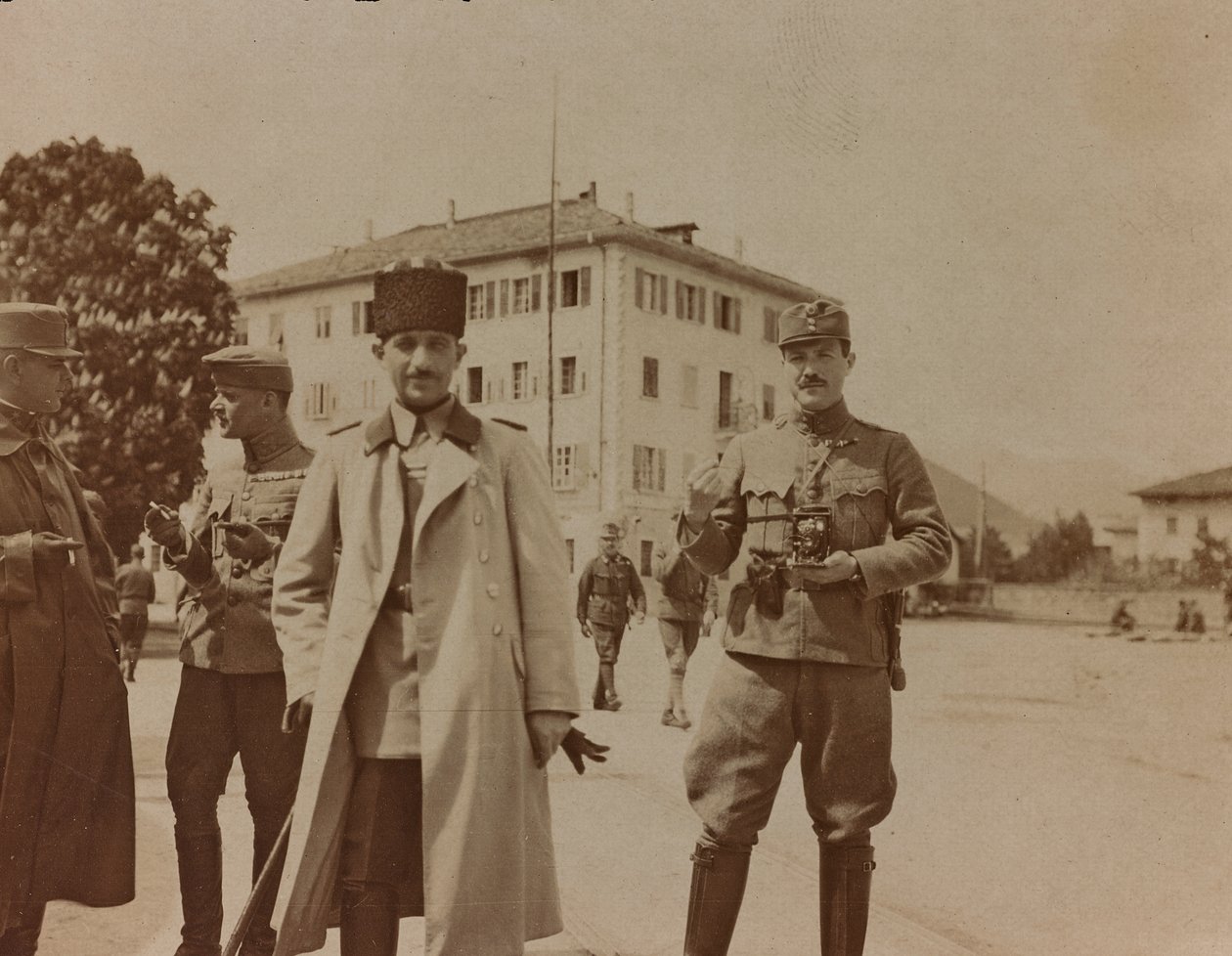 Album Meine weltkriegs - Erinnerungen Zuidwestelijke Front (Karinthië, Italië, Zuid-Tirol) 31-03-1915 tot 12-11-1918 door Josef Zohles