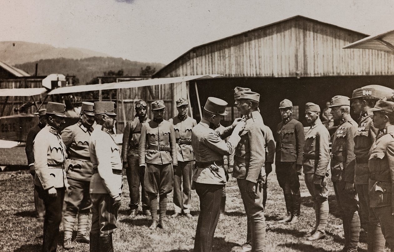 Album Meine weltkriegs - Erinnerungen Zuidwestelijke Front (Karinthië, Italië, Zuid-Tirol) 31-03-1915 tot 12-11-1918 door Josef Zohles
