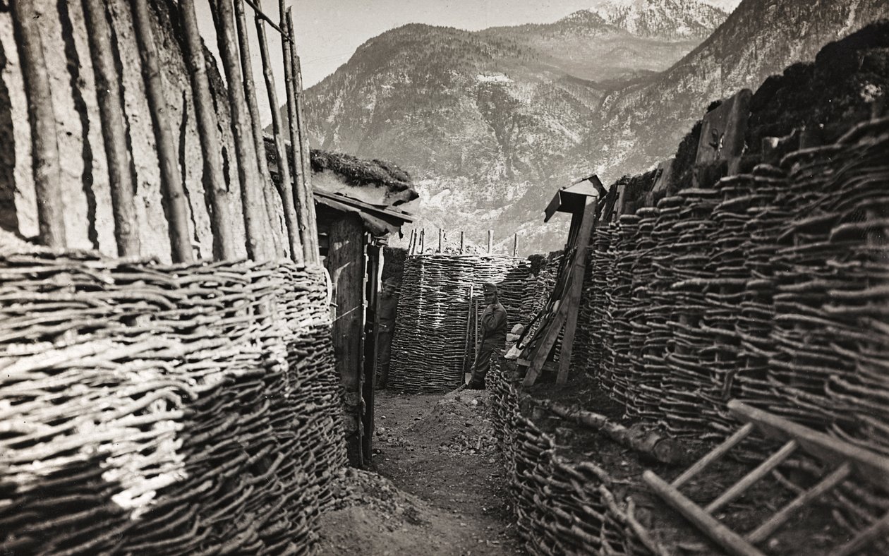 Album "Meine weltkriegs - Erinnerungen South-West Front (Karinthië, Italië, Zuid-Tirol) 31/03/1915-12/11/1918 - Josef Zohles Wenen": loopgraaf door Josef Zohles