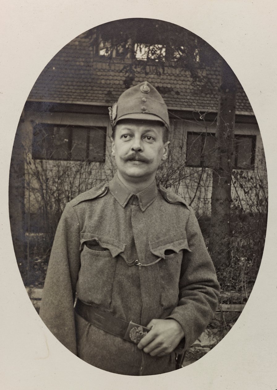 Album "Meine weltkriegs - Erinnerungen Zuidwestfront (Karinthië, Italië, Zuid-Tirol) 31/03/1915-12/11/1918 - Josef Zohles Wien": portret van soldaat door Josef Zohles