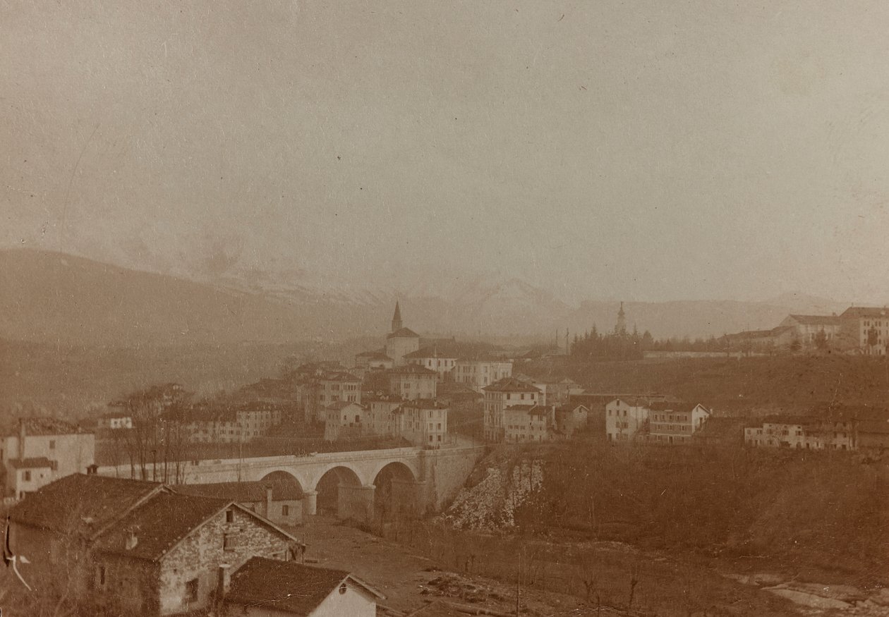 Album "Meine weltkriegs - Erinnerungen the South-West Front (Karinthië, Italië, Zuid-Tirol) 31/03/1915-12/11/1918 - Josef Zohles Wien": uitzicht op Tonia door Josef Zohles