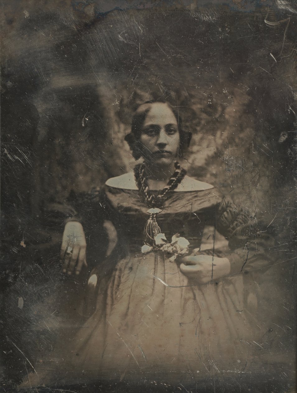 Jonge vrouw met een bloem, ca. 1842 door Joseph Philibert Girault De Prangey