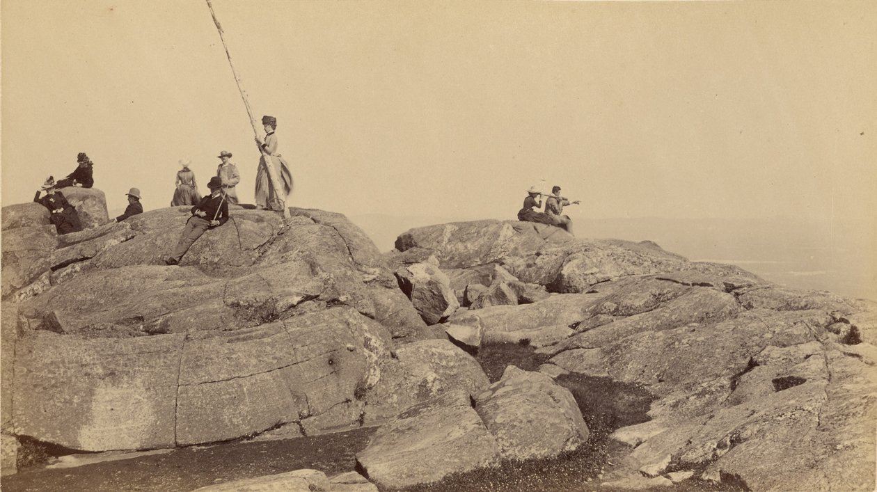 [Privéfeest op de top van Mount Monadnock]. door Jotham A. French
