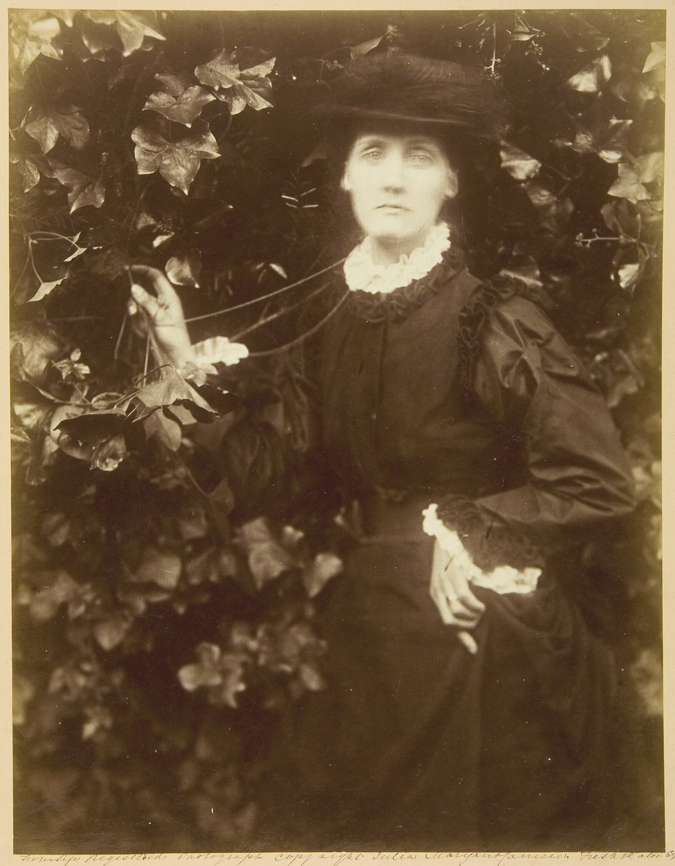 Mrs. Herbert Duckworth ("She Walks in Beauty") door Julia Margaret Cameron