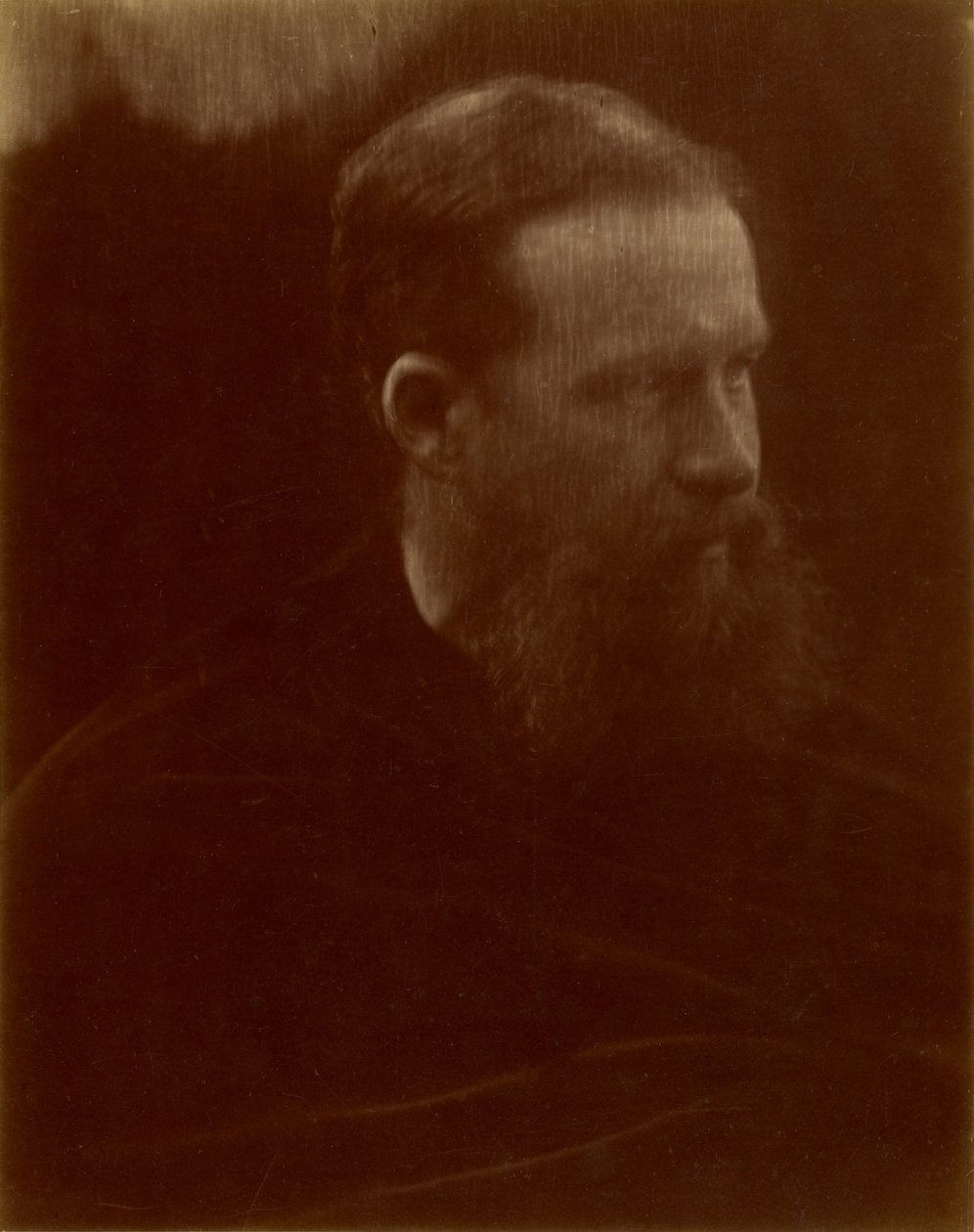[Portret van een man met een baard] door Julia Margaret Cameron