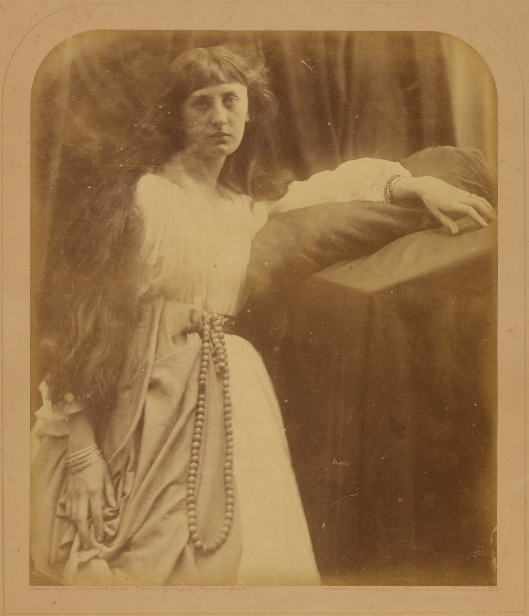Pre-Rafaëlitische Studie door Julia Margaret Cameron