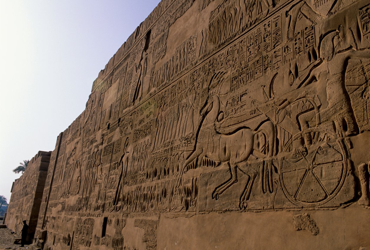 Slag bij Qadesh, Ramses II, Karnak Tempel door Kenneth Garrett